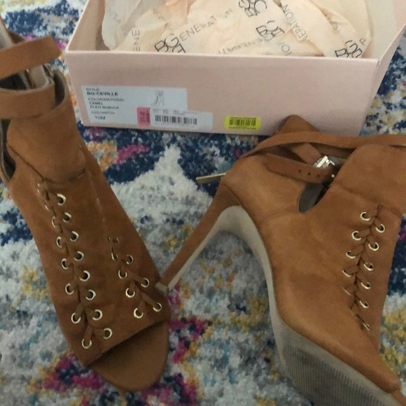 BCBG Generation Suede Camel Colored Booties - Picture 1 of 4